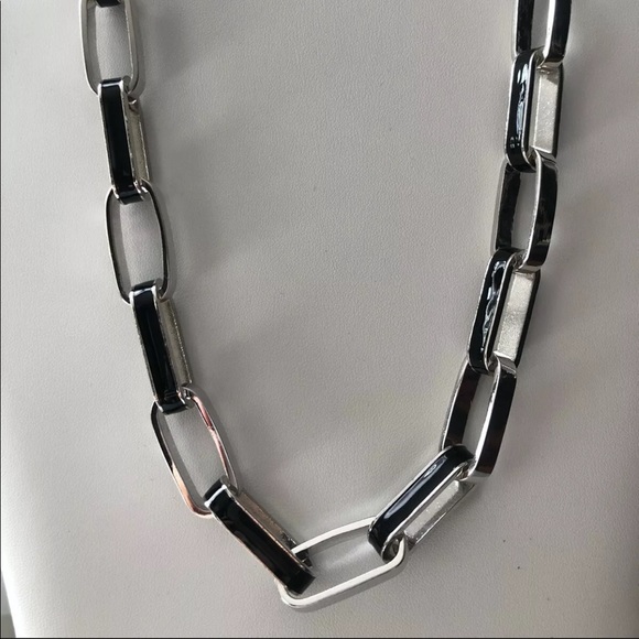 Marc by Marc Jacobs Turnlock Enamel Link Necklace black & silver, 18” - Picture 3 of 5